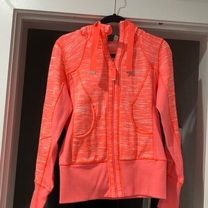Zella Scuba Jacket - perfect weight for an early morning run. Never worn. Size M